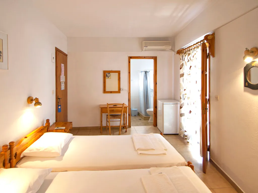Double or Twin ECONOMY Room, Pension Eliza, Skiathos
