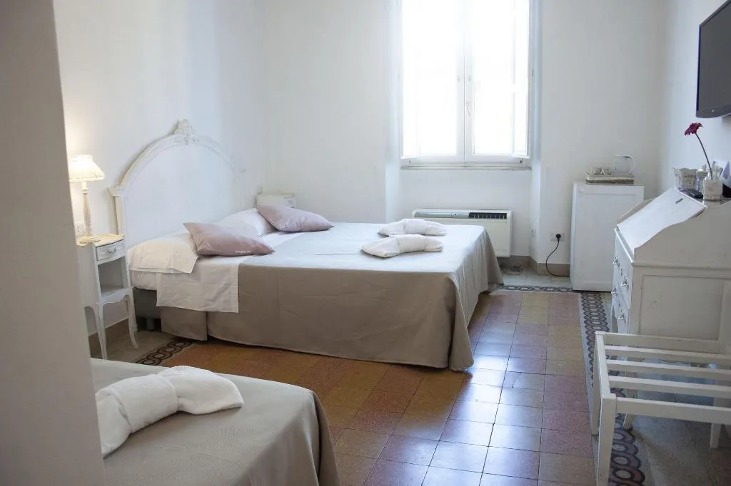 Room, Sweety Rome Guest House, Naples