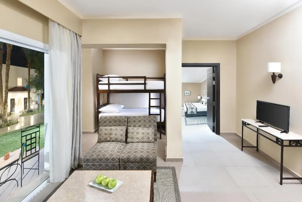 FAMILY ROOM DELUXE Room, JAZ Fanara Resort, Red Sea Riviera