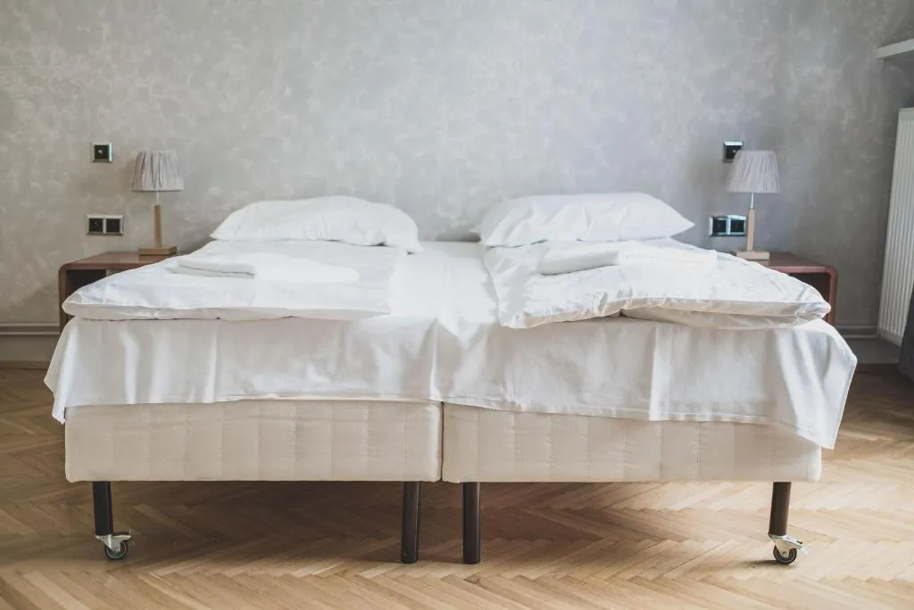 Room, Cybulskiego Guest Rooms, Krakow