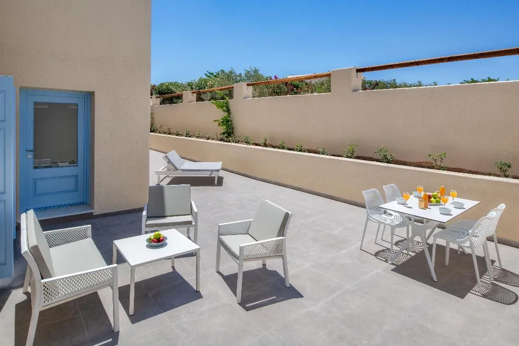 APARTMENT CAPACITY 4 TWO BEDROOMS Room, Sienna Eco Resort, Santorini
