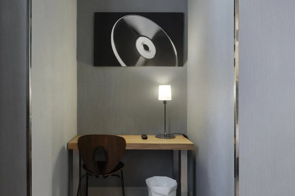 QUADRUPLE STANDARD Room, Petit Palace Alcala, Madrid