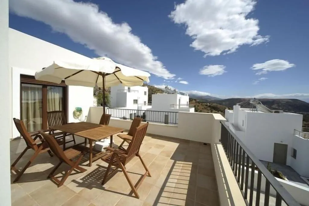 Terrace, Lenikos Resort, Crete