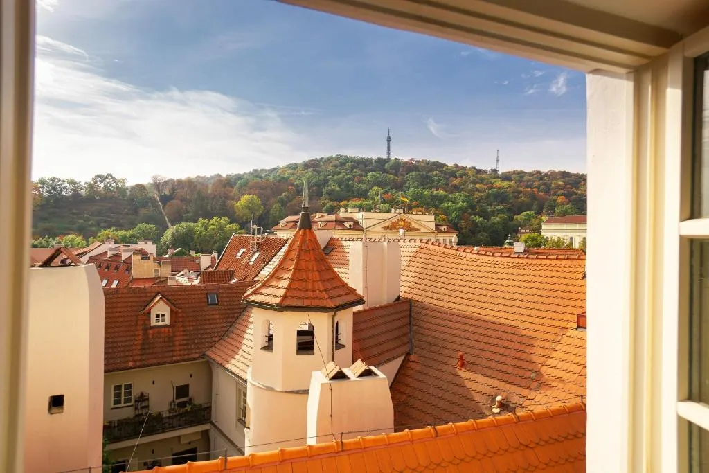 Room, Hotel Golden Key Prague, Prague