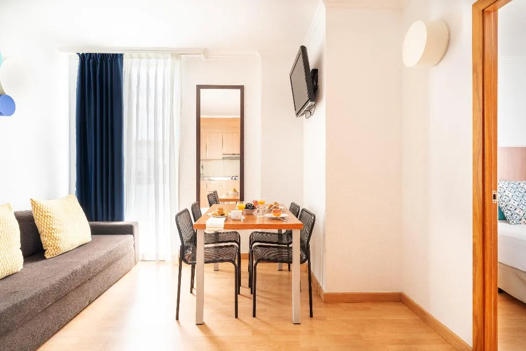 APARTMENT ONE BEDROOM Room, Aparthotel Ona Palamos, Costa Brava