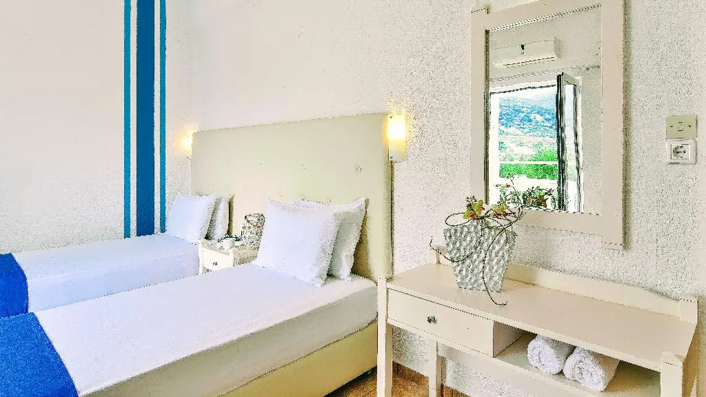 APARTMENT TWO BEDROOMS Room, Ibiscus Apartments, Crete