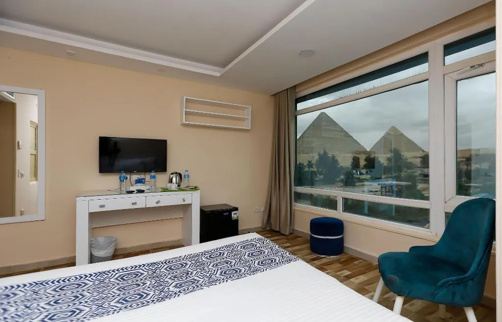 Room, Turquoise Pyramids Hotel, Cairo