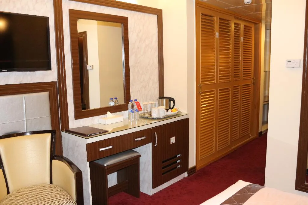 SINGLE WITH BALCONY Room, Al Khaleej Grand, Dubai