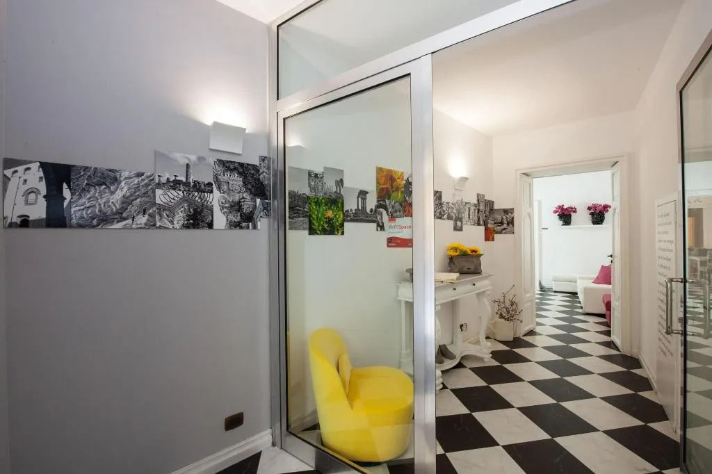 Lobby, Garibaldi 61, Catania