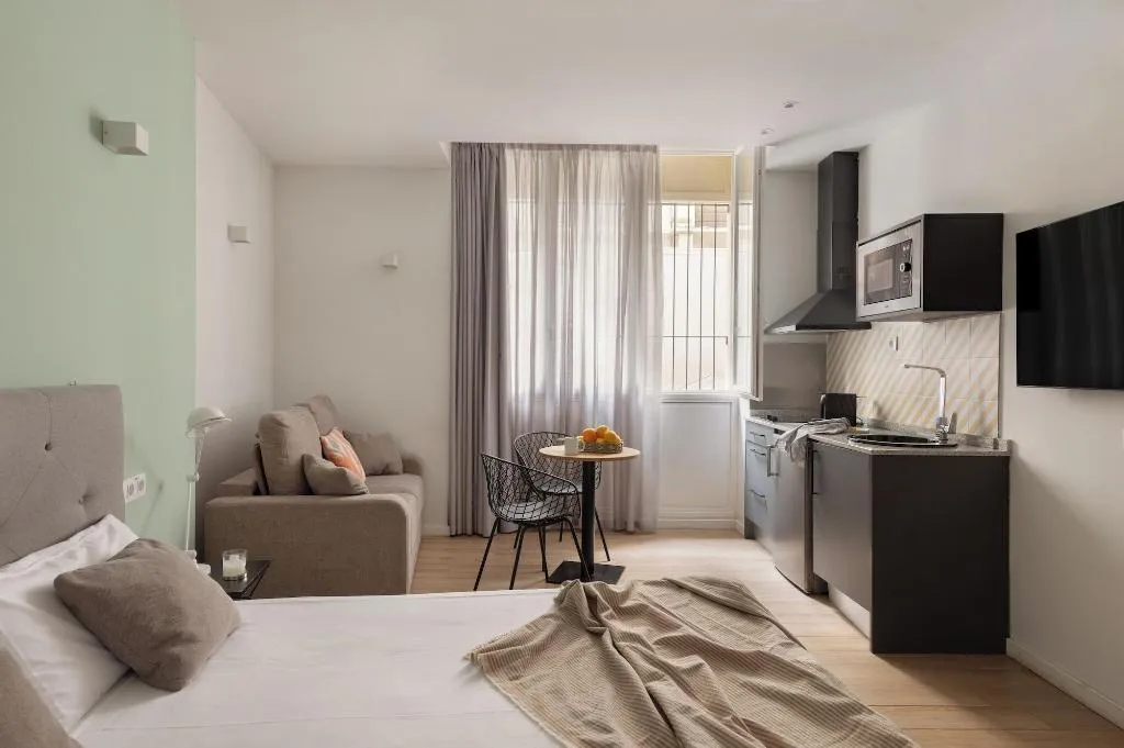 Room, Apartamentos Lã­bere Valencia Jardã­n Botã¡nico, Valencia