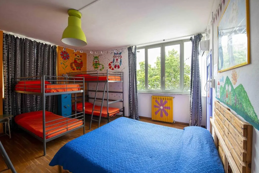 Room, Eco Hostel Floreale, Naples