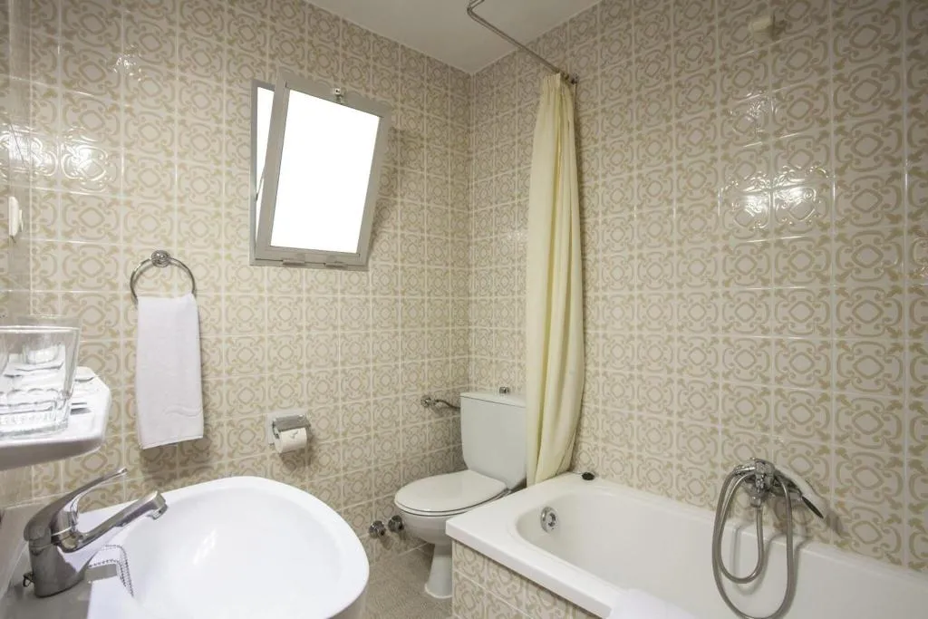 SINGLE STANDARD Room, Casual de la Música Valencia, Valencia