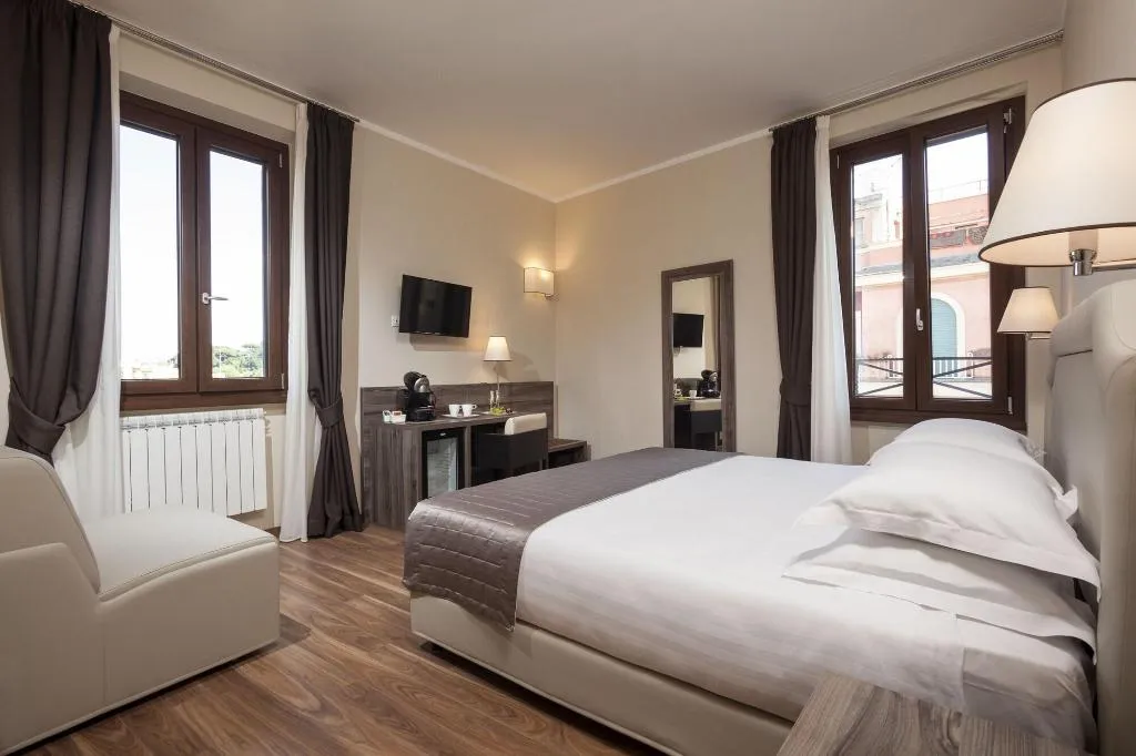 Room, Window On Rome, Rome