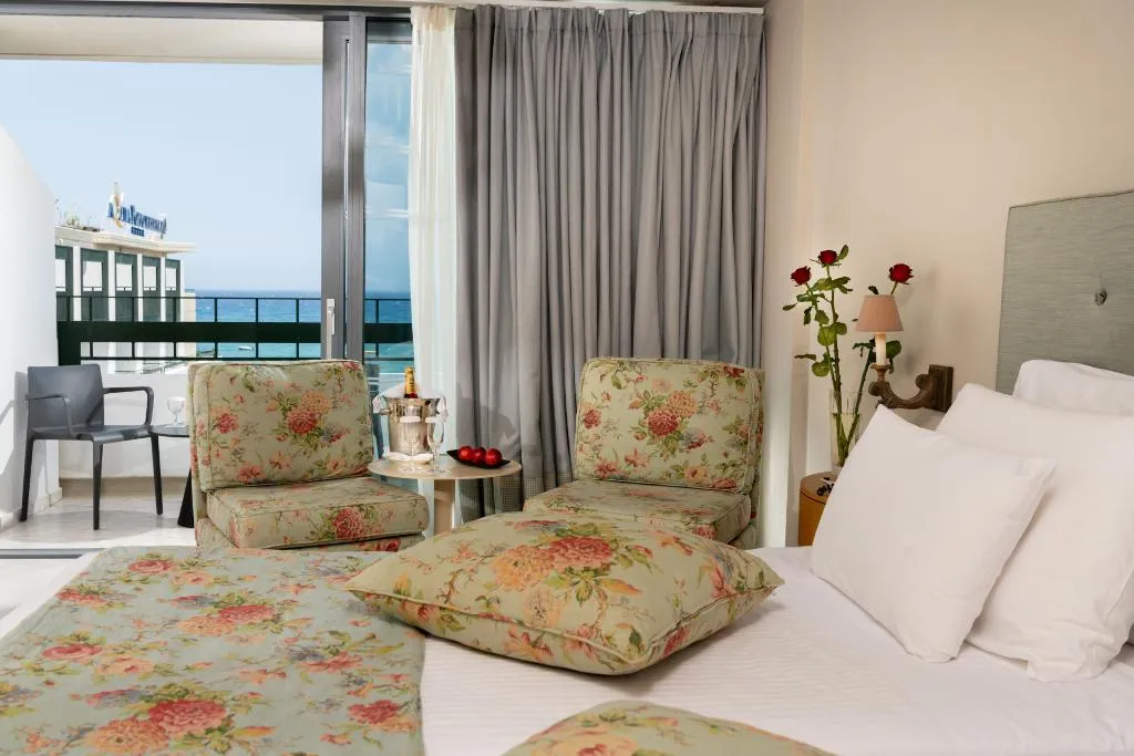 Double or Twin SUPERIOR WITH AIR CONDITIONING Room, Aquila Porto Rethymno, Crete