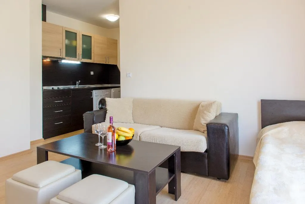 APARTMENT TWO BEDROOMS Room, TSB Sunny Victory Apartments, Bourgas