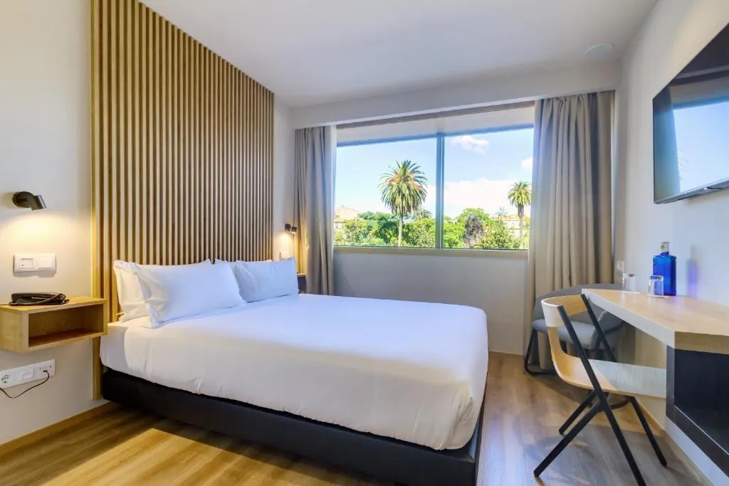 Double or Twin STANDARD Room, Room Select Porto, Porto