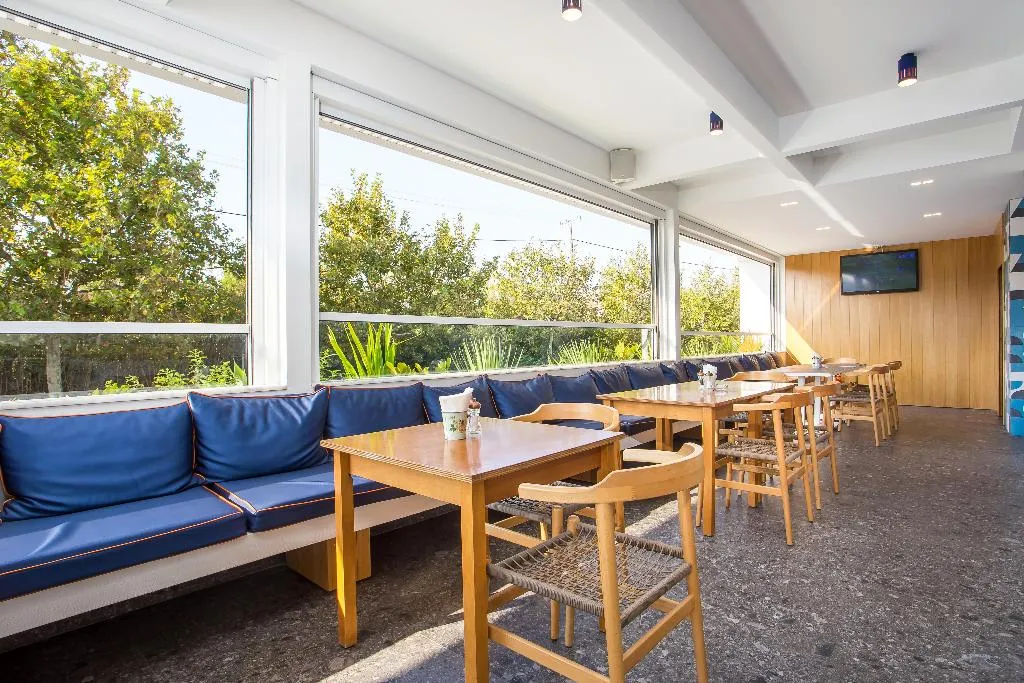 Bar, Orion, Rhodes
