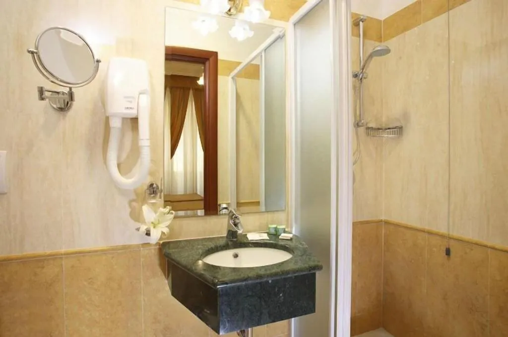 Room, Contilia, Rome