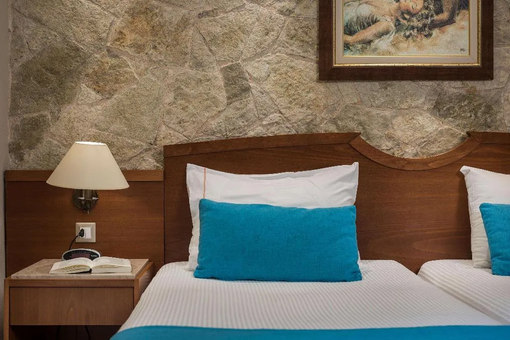 Room, Elotis Suites, Crete