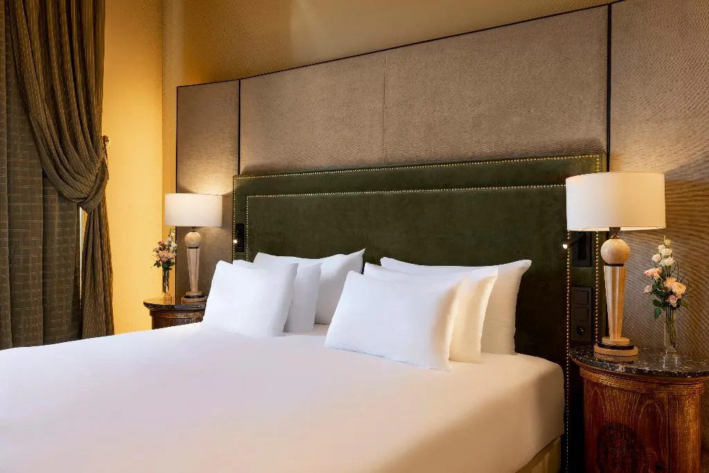 DOUBLE PREMIUM Room, NH Collection Prague Carlo IV, Prague