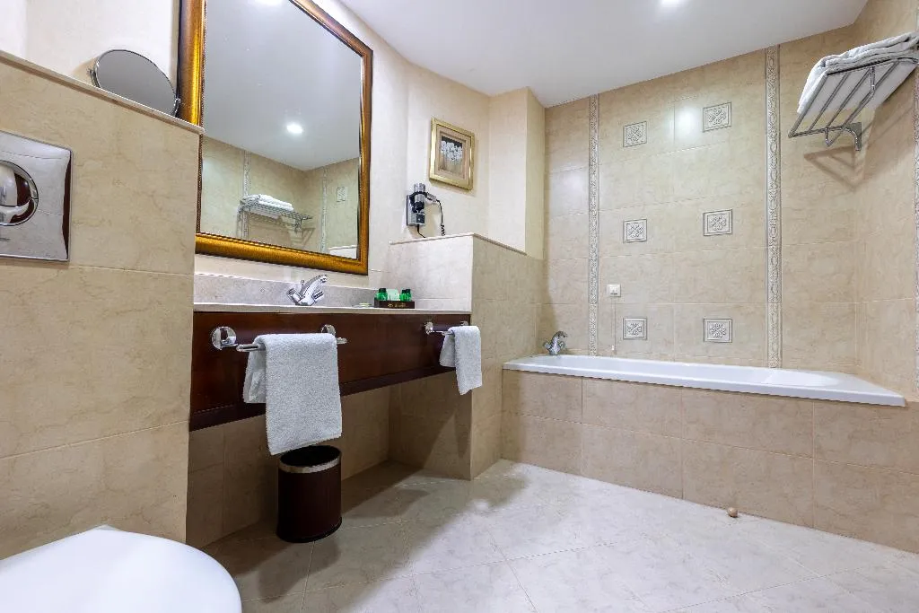 Room, Grand Hotel & Spa Primoretz, Bourgas