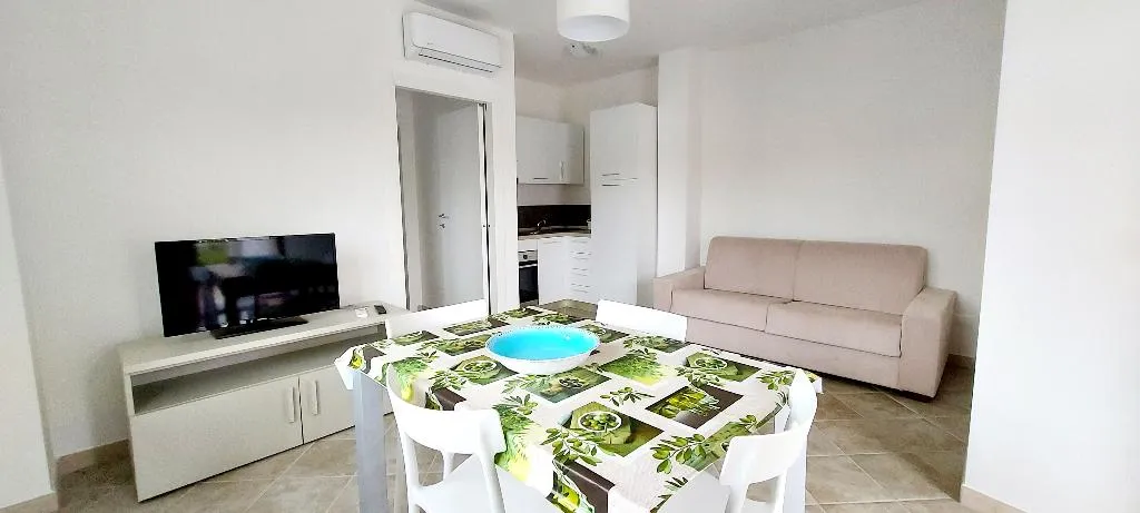 APARTMENT STANDARD Room, Appartamenti Castelsardo E Lu Bagnu, Cagliari