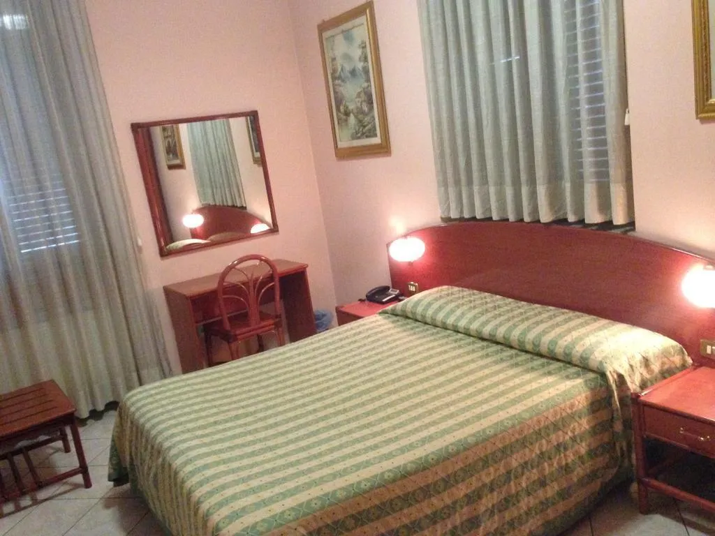 General view, Hotel La Caravella   Milano, Milan
