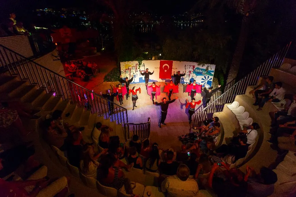 Sports and Entertainment, Royal Asarlik Beach Hotel, Bodrum