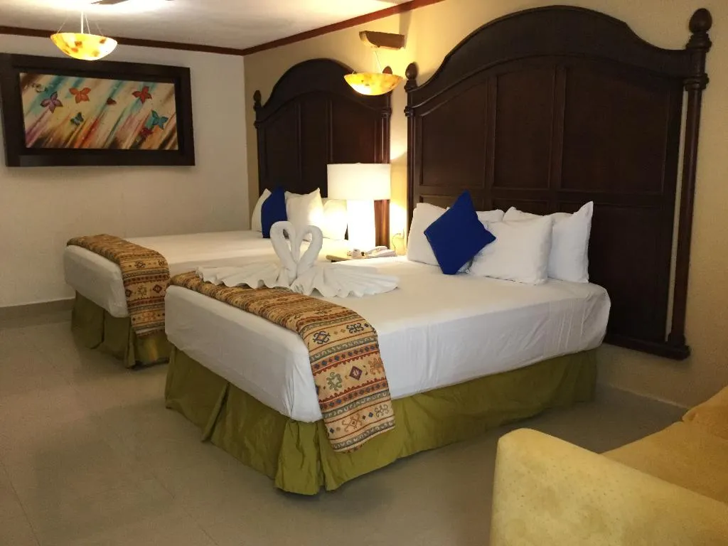 DOUBLE STANDARD Room, Las Golondrinas, Playa Del Carmen