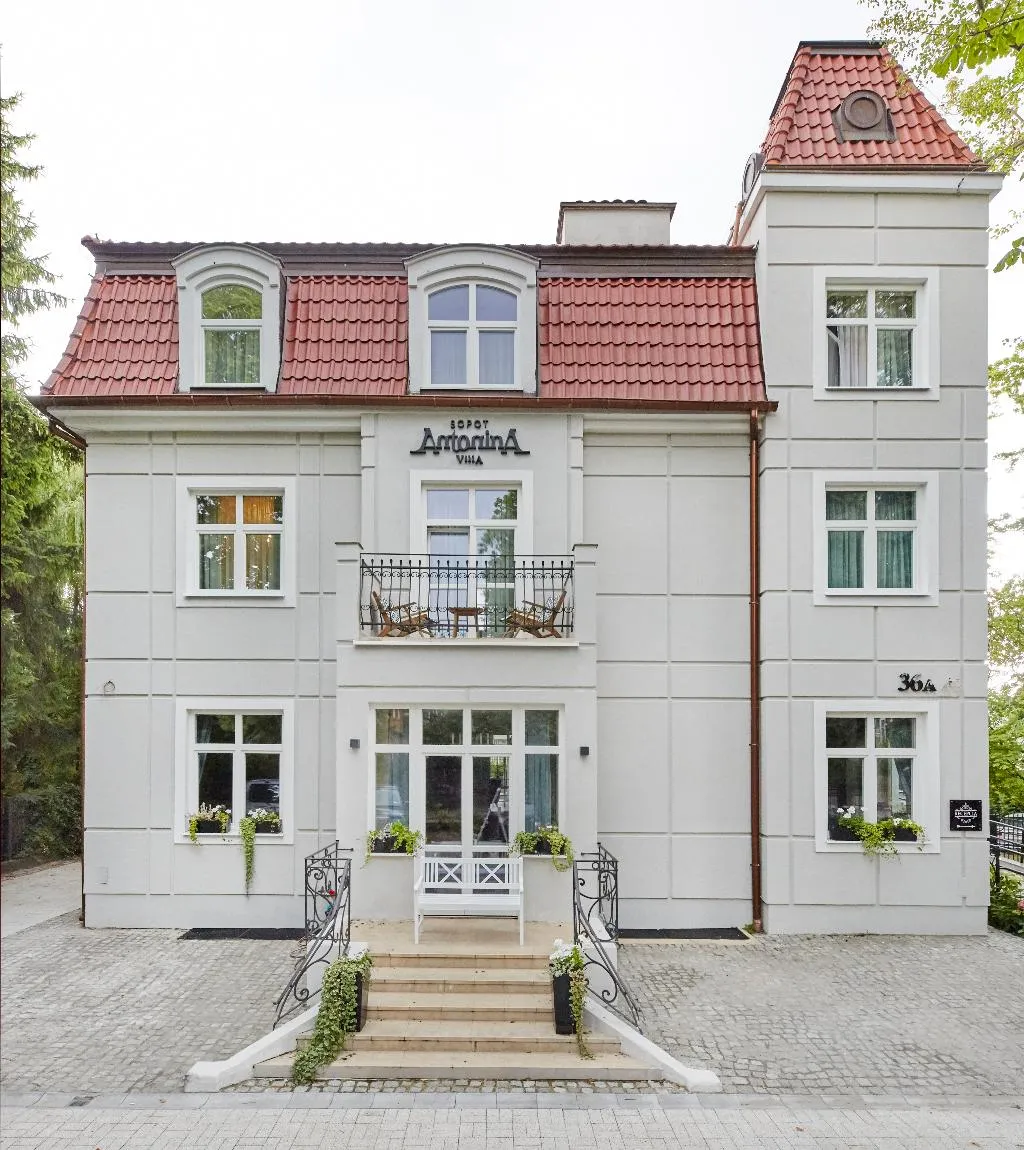 General view, Villa Antonina, Gdansk