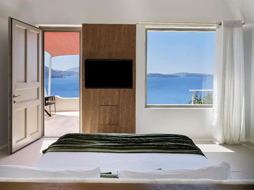 SUITE WITH PRIVATE POOL Room, Andronis Luxury Suites, Santorini