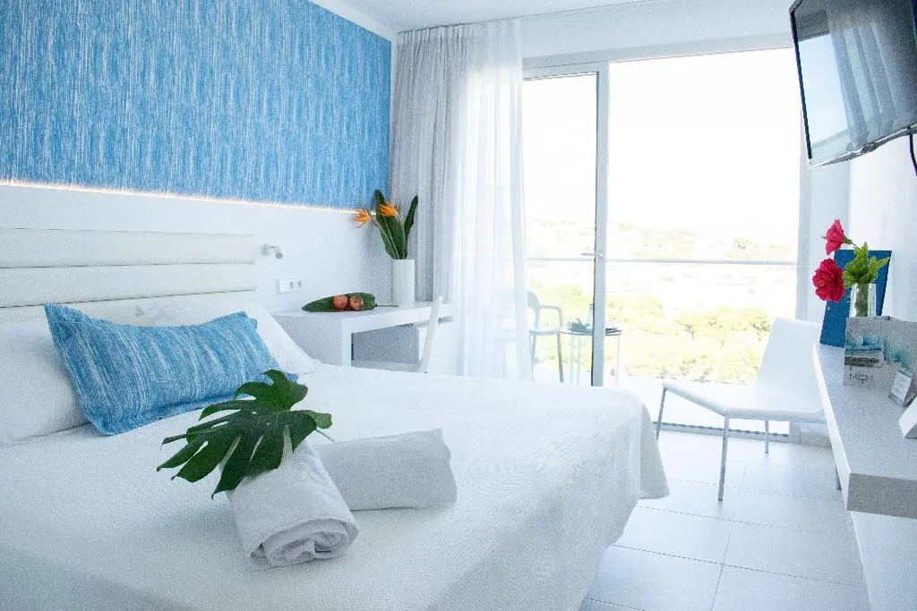 DOUBLE SINGLE USE SIDE SEA VIEW Room, Reverence Life Hotel, Majorca