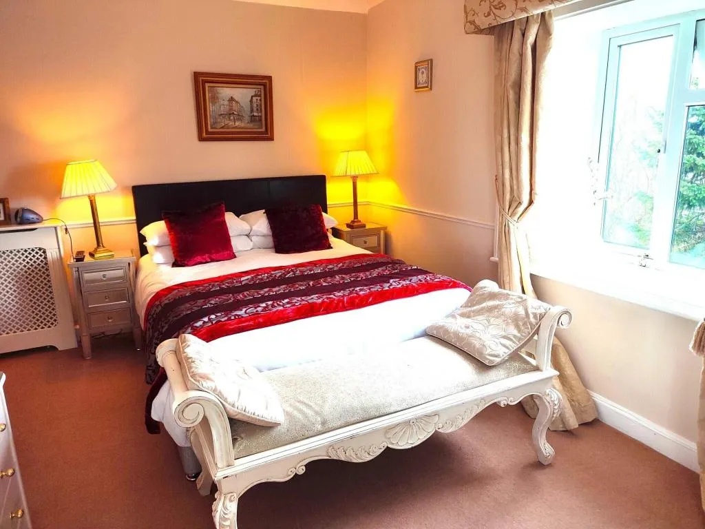 Room, Robin Hill House, Cork