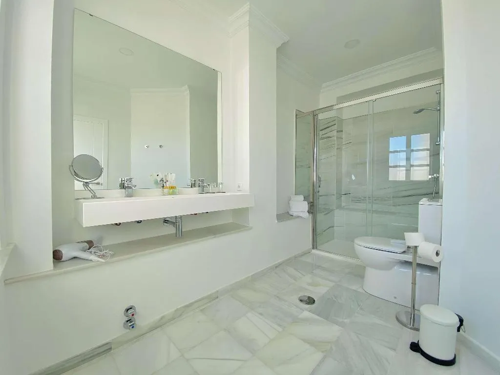 Room, Hotel Las Cortes De Cadiz, Costa De La Luz