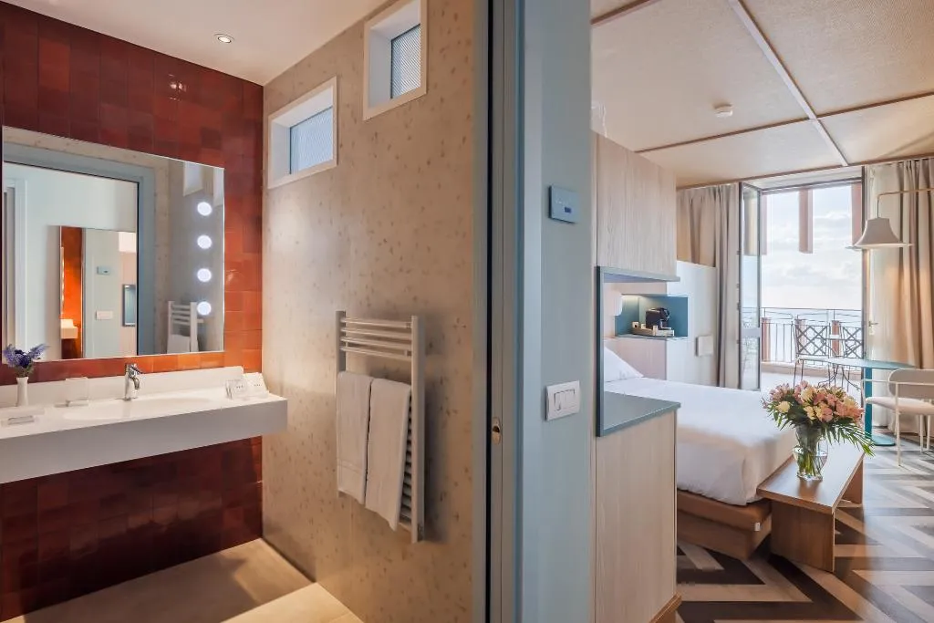 TWIN PREMIUM Room, UNA HOTELS Capotaormina, Taormina
