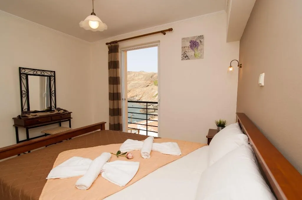 Room, Castello Apartments, Crete