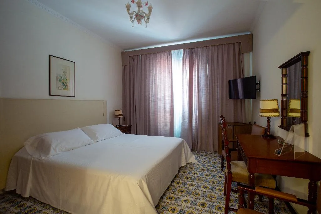 DOUBLE SINGLE USE STANDARD Room, Lido Mediterranee, Taormina