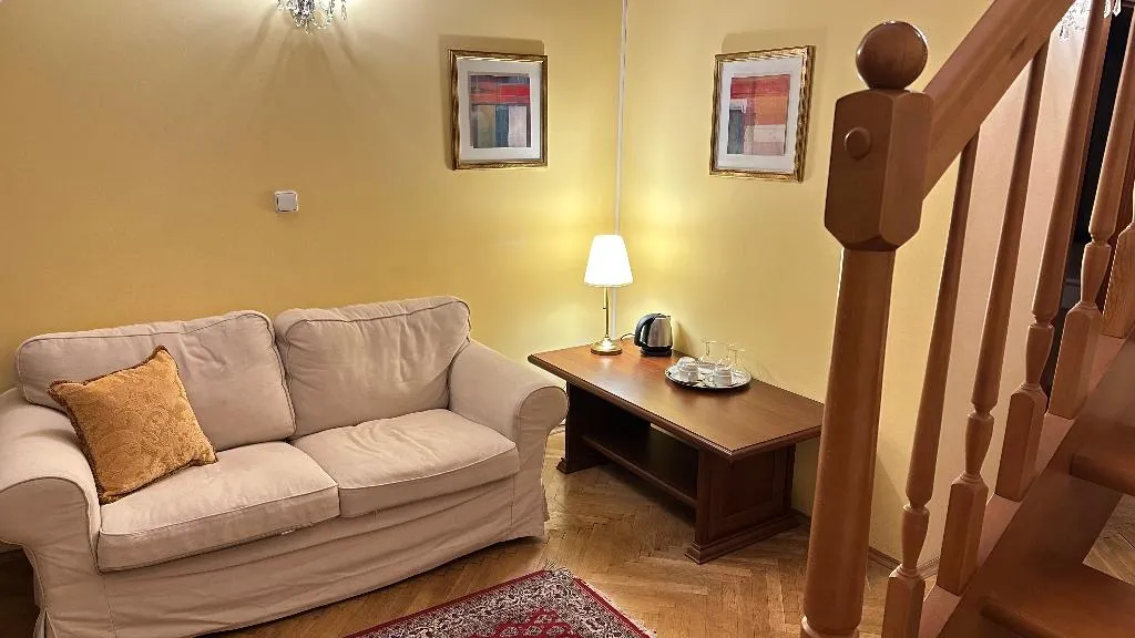 TRIPLE DUPLEX Room, Fleur De Lis Hotel, Prague