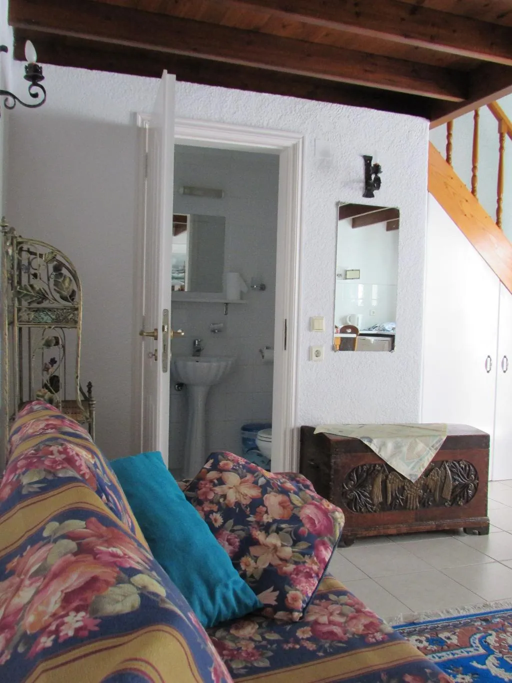 APARTMENT TWO BEDROOMS ONE BATHROOM Room, Castellino Studios, Rhodes