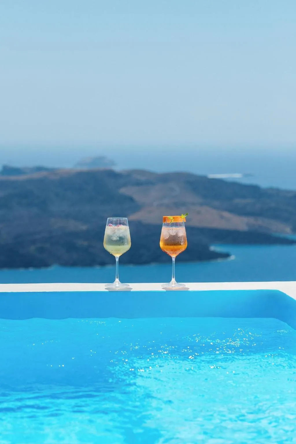 Sports and Entertainment, Kastro Suites, Santorini