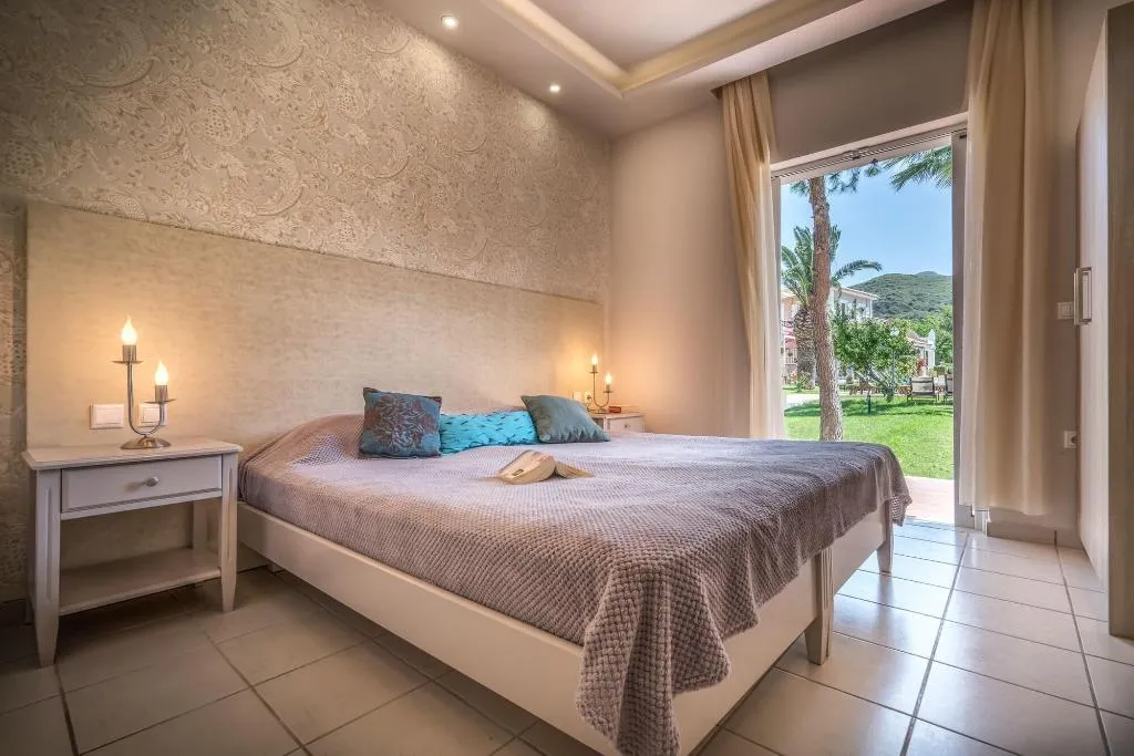 Room, Aeolos Boutique Resort And Suites, Zante