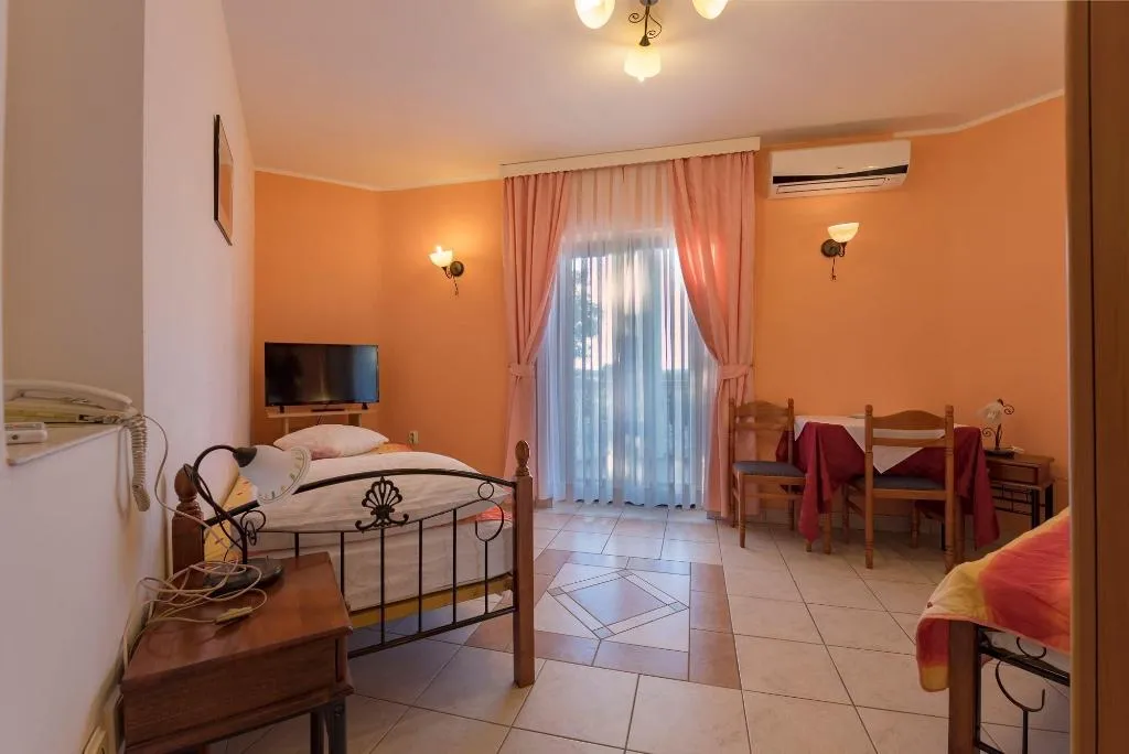 Room, Hotel Aurora, Istria
