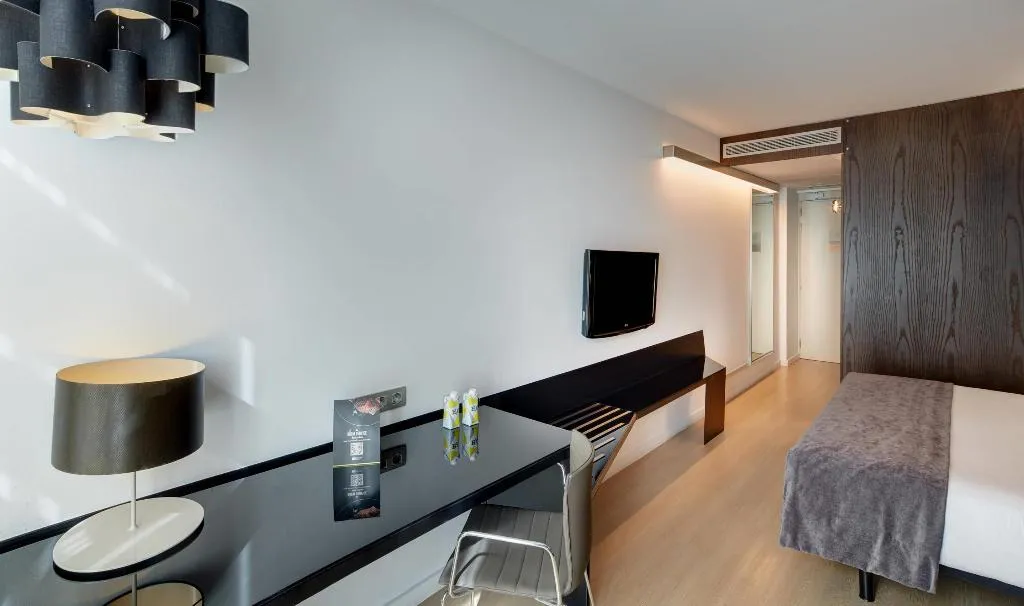 TWIN CLASSIC Room, Sercotel Rosellon, Barcelona