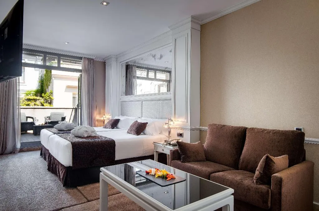 Room, VP Jardín de Recoletos, Madrid