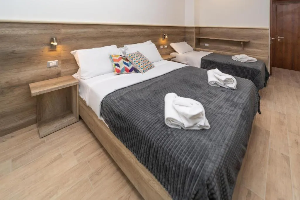 Double or Twin ANNEX Room, Hotel K2, Milan