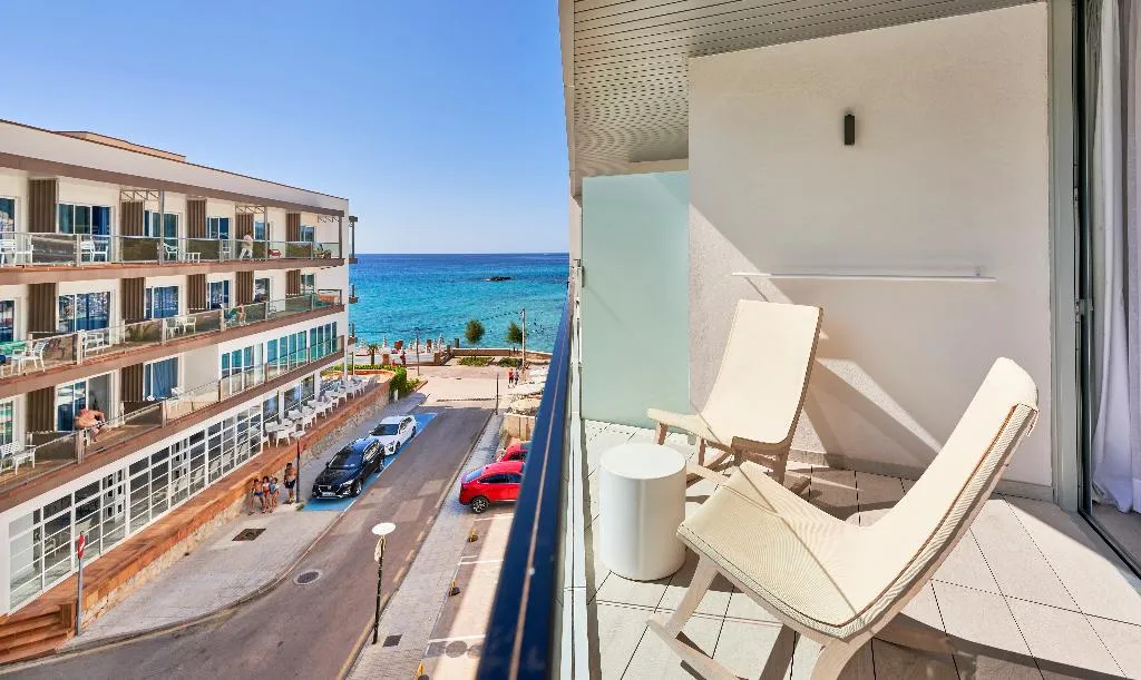 DOUBLE SINGLE USE SIDE SEA VIEW WITH BALCONY Room, Son Moll Sentits Hotel & Spa, Majorca