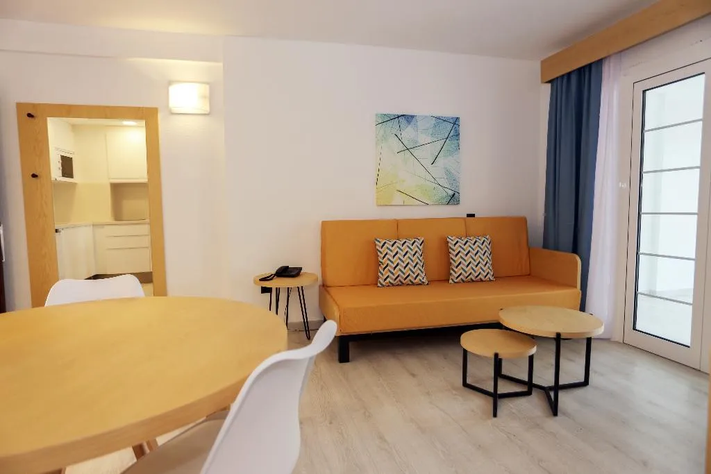 APARTMENT CAPACITY 2 ONE BEDROOM Room, Andorra Apartamentos, Tenerife