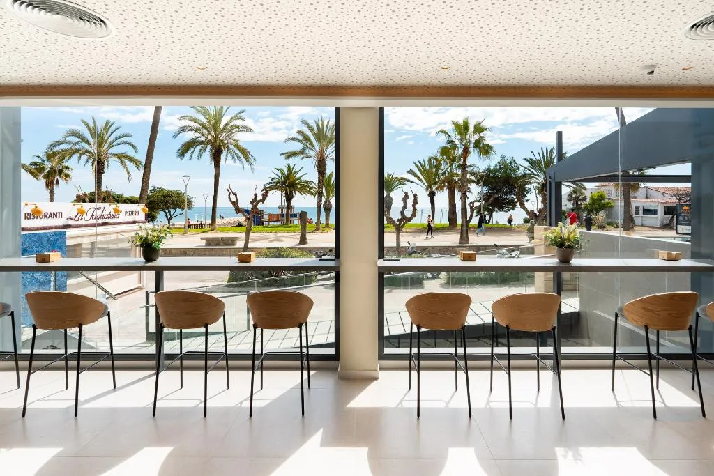 Bar, Calipolis, Costa Brava