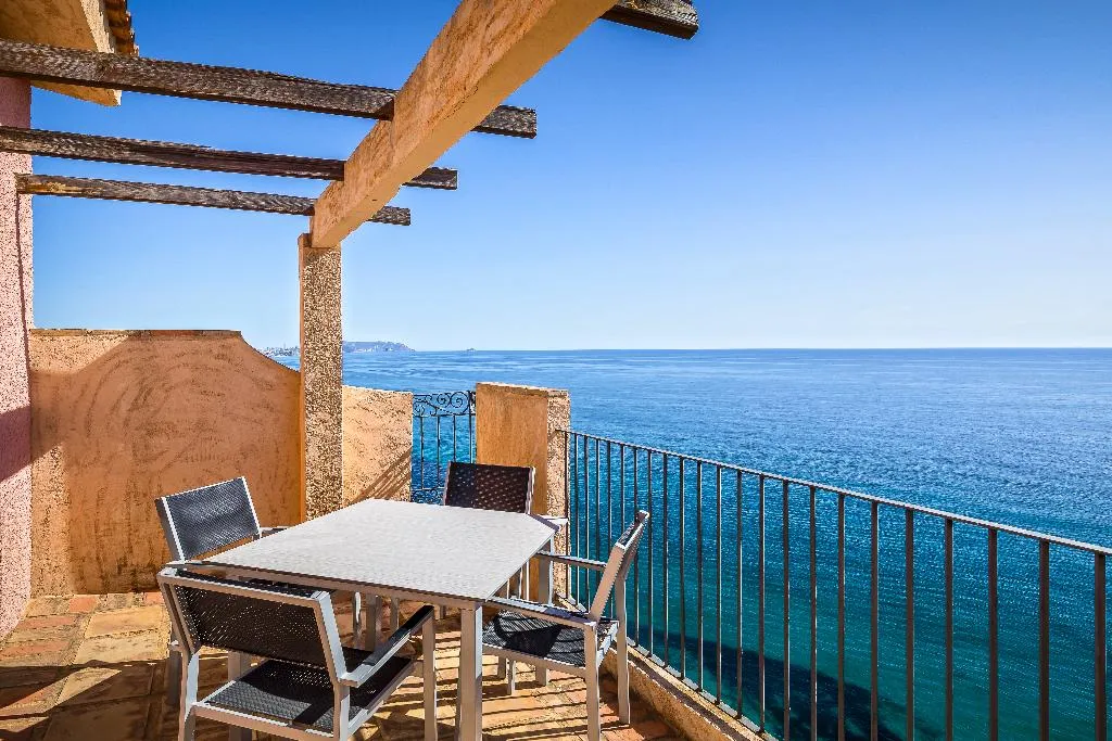JUNIOR SUITE SEA VIEW Room, Occidental Pueblo Acantilado, Costa Blanca