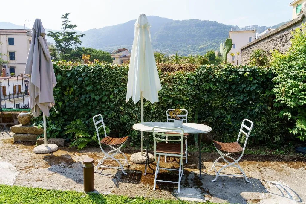 General view, Villa Manning Relais, Naples